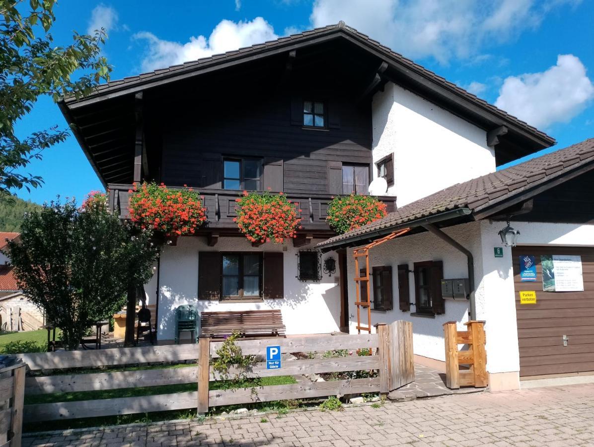 Gipfelblick Am Woessenerbach Apartman Unterwössen Kültér fotó